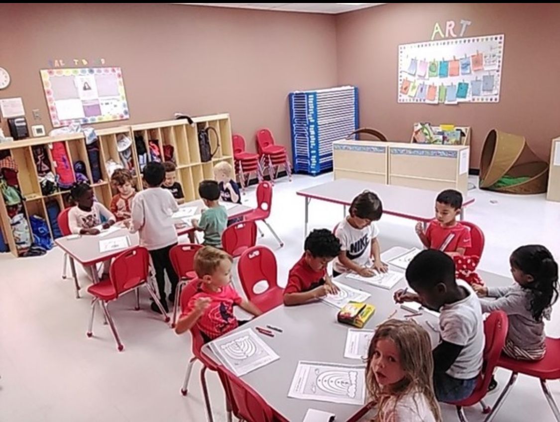 You are currently viewing Alphabetz Montessori: Montessori Nature or Our  Montessori Life